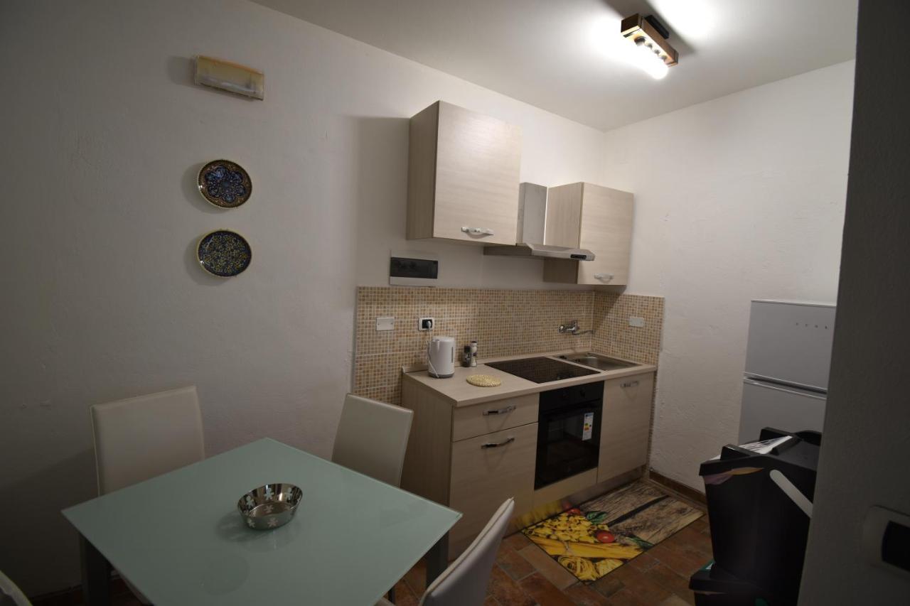 Cascina Tre Botti Hotel Agliano Terme Kültér fotó