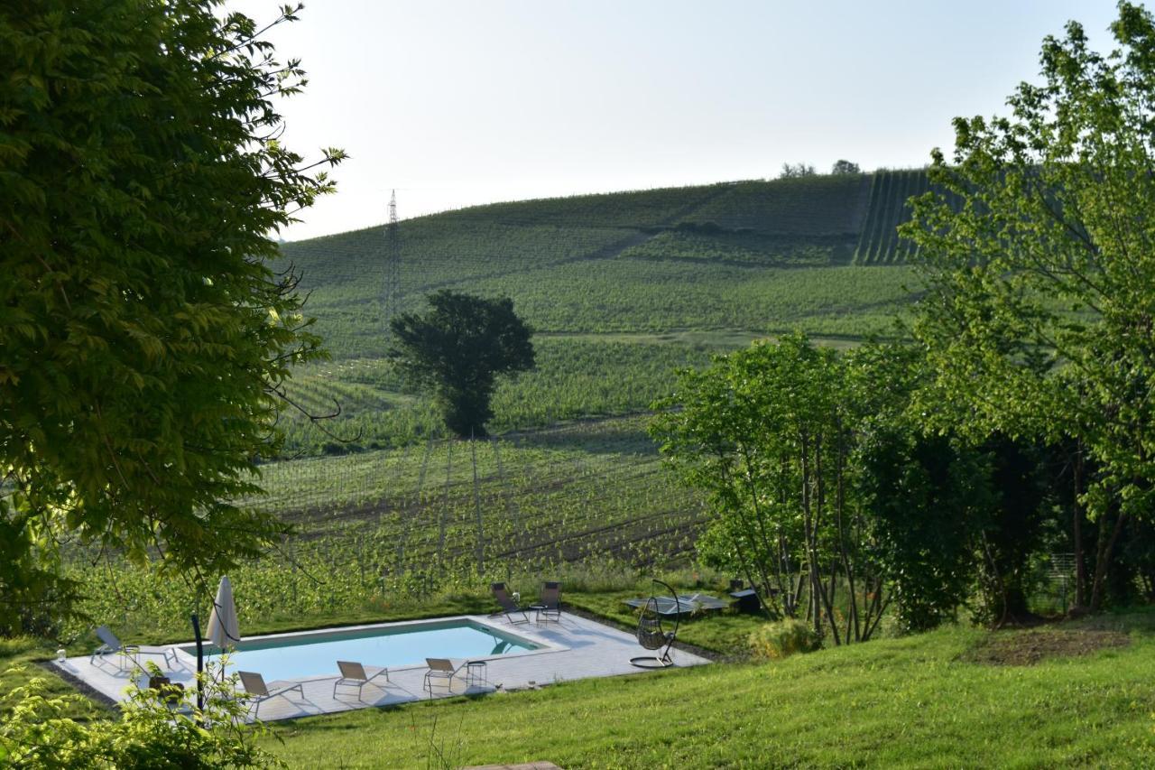 Cascina Tre Botti Hotel Agliano Terme Kültér fotó