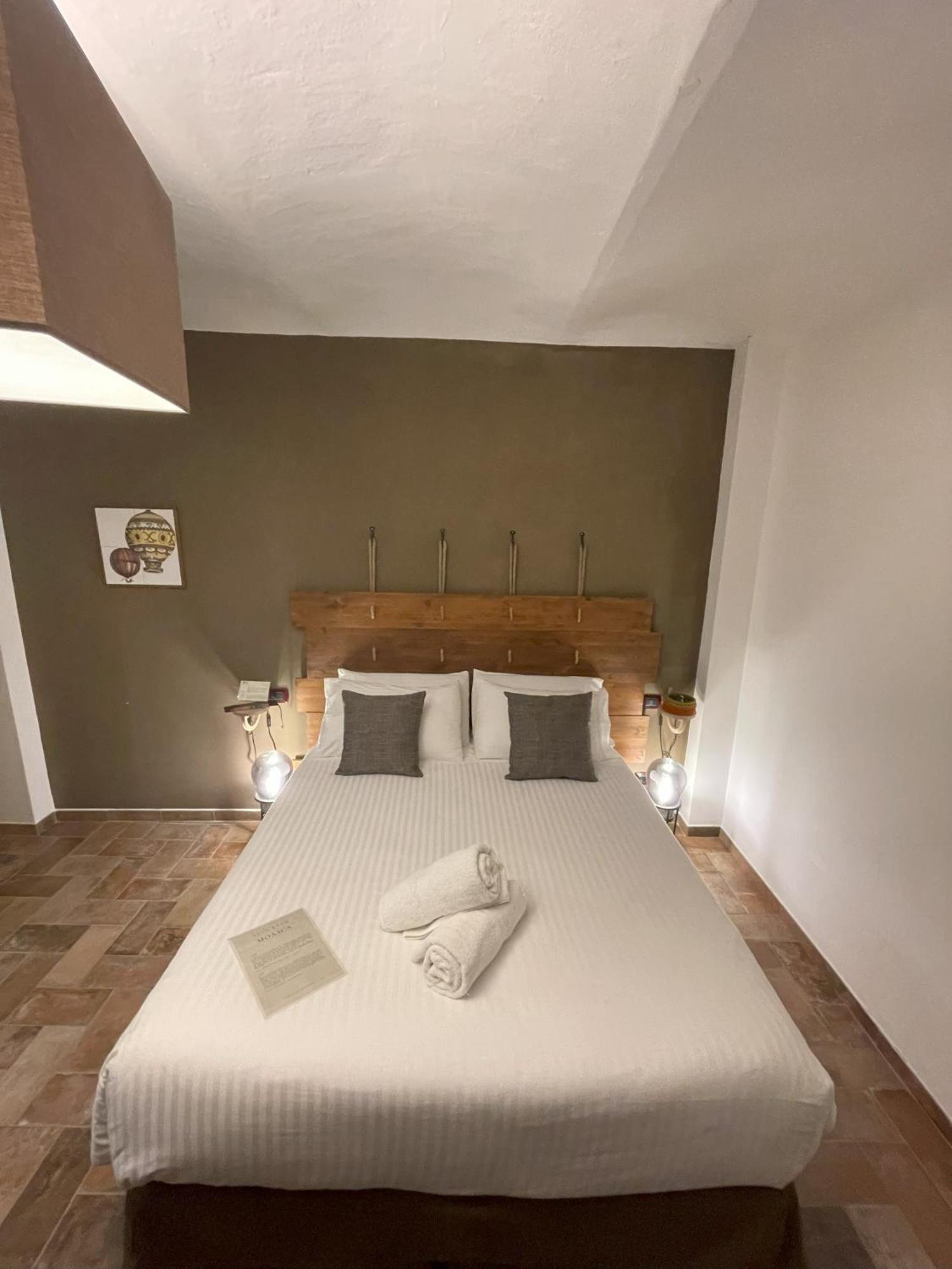 Cascina Tre Botti Hotel Agliano Terme Kültér fotó