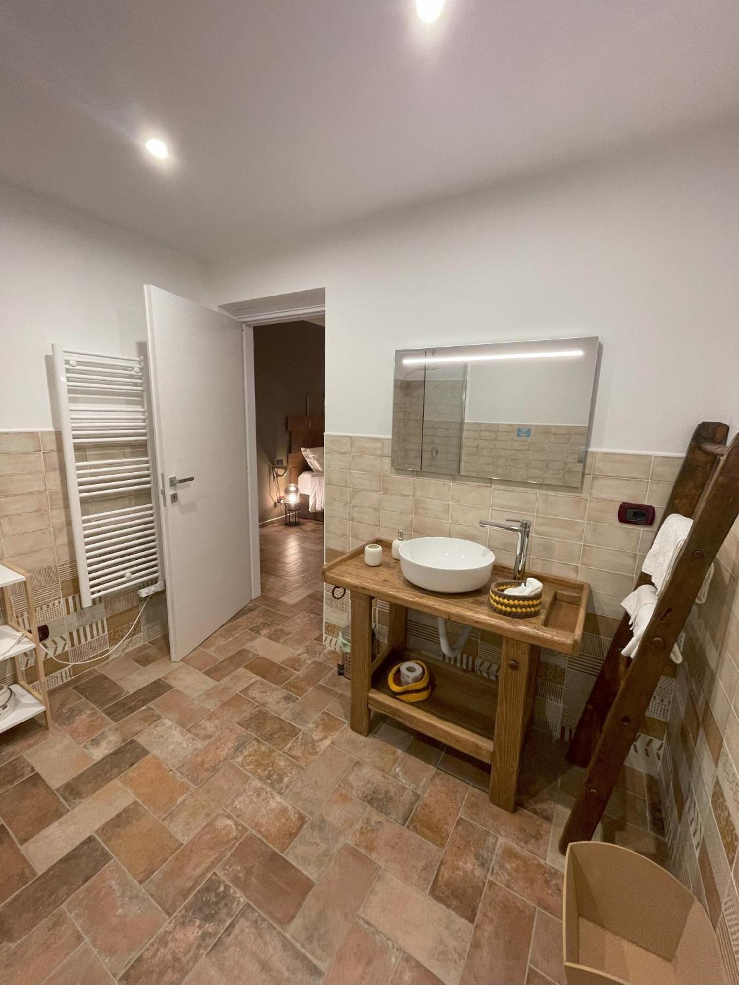 Cascina Tre Botti Hotel Agliano Terme Kültér fotó